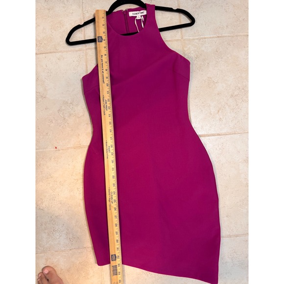 Elizabeth and James Magenta Pink Halter Neck Sheath NWT Size 4 Cocktail Mini - Picture 9 of 12